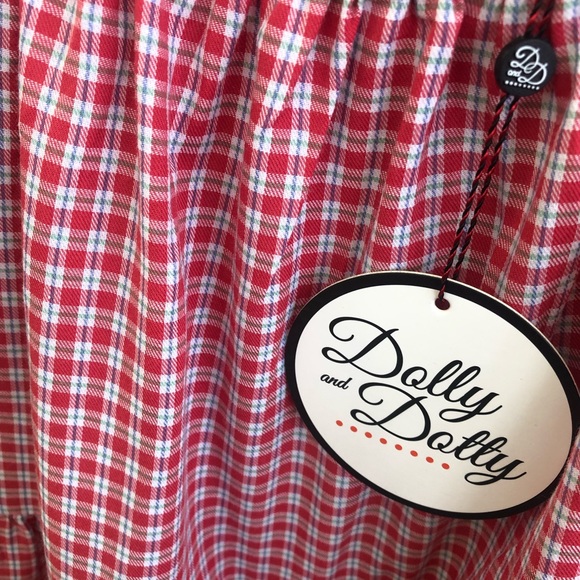 ❤️🤍🧺Dolly And Dotty Sonia Floaty Day Dress Gingham Red
Brand New With Tags - Picture 8 of 11